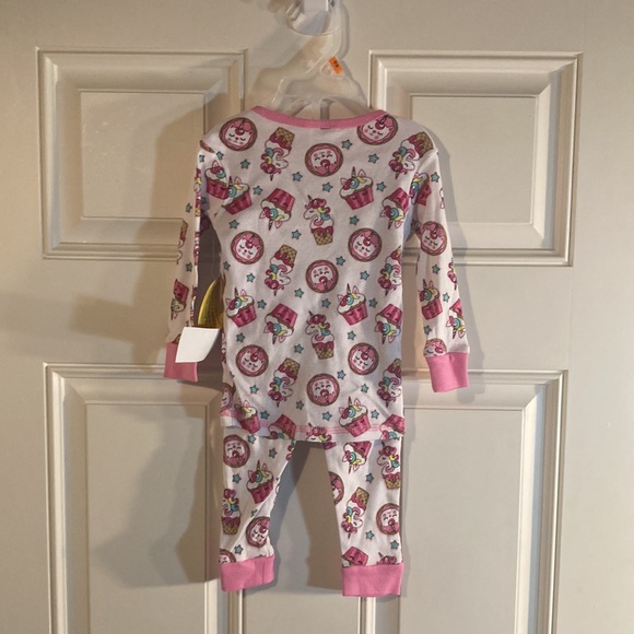 Swiggles unicorn pajamas - Picture 3 of 5
